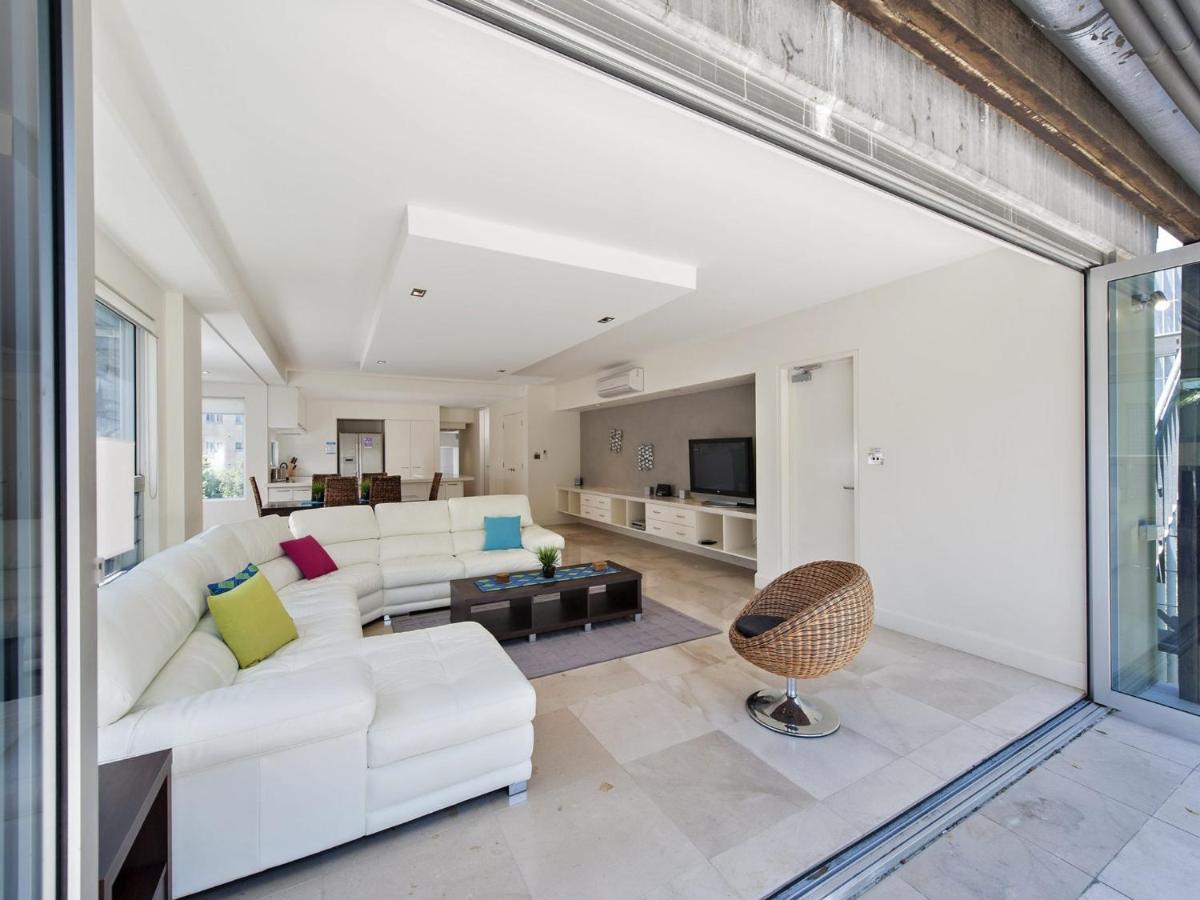 The Domain Unit 2 19 Voyager Close Nelson Bay Exterior photo
